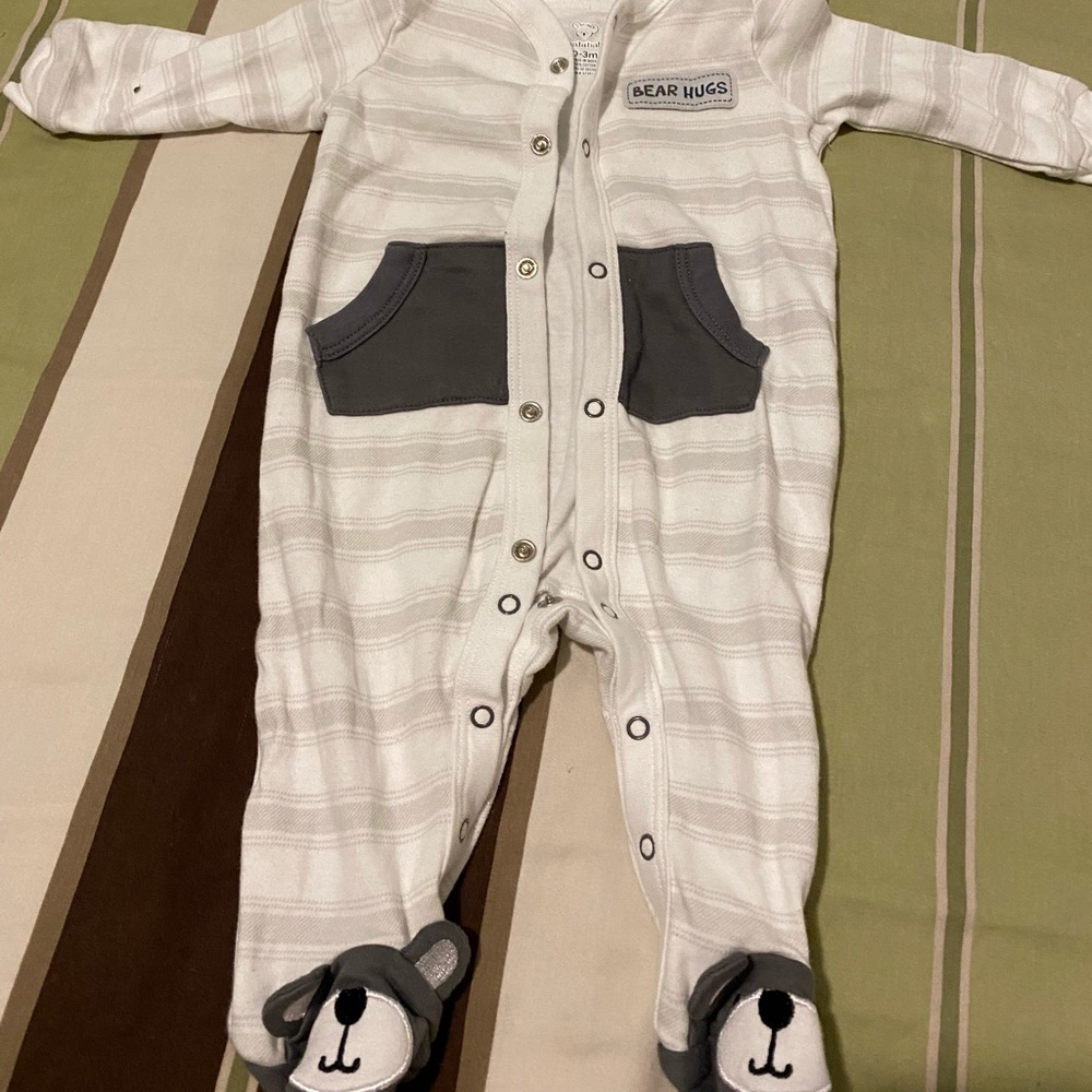 0-3m onesie
